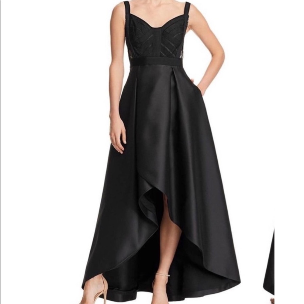 NWT Adrianna Papell Sheer Lace Panel Black Hi-Low Gown Formal Dress Size 2